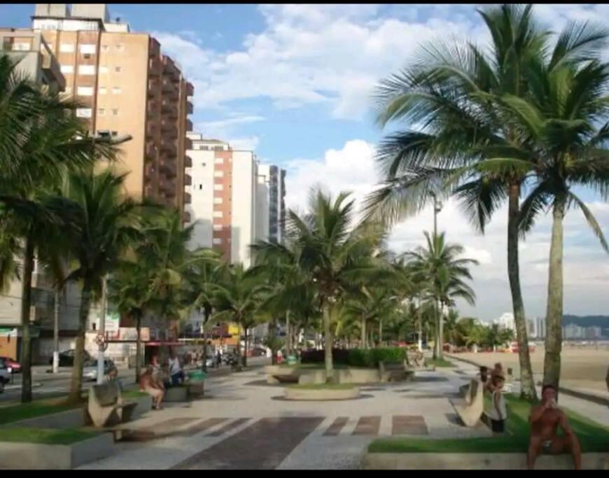 Apartamento 2 Dormitorios E Sacada Gourmet Frente Ao Mar 大普拉亚 外观 照片