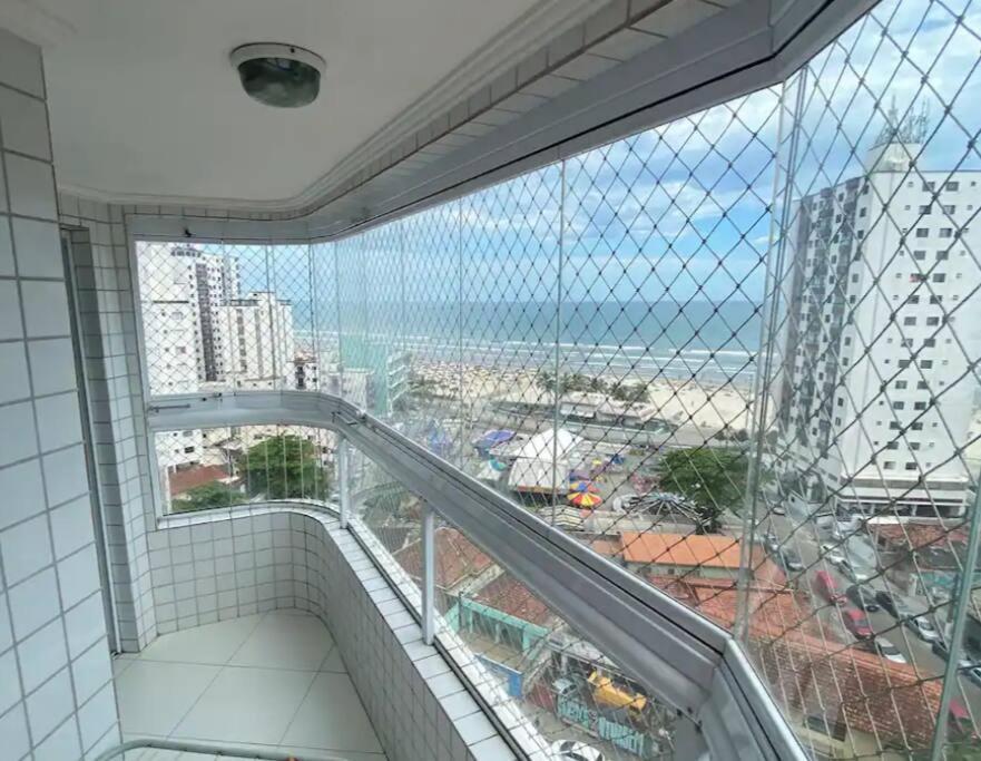 Apartamento 2 Dormitorios E Sacada Gourmet Frente Ao Mar 大普拉亚 外观 照片